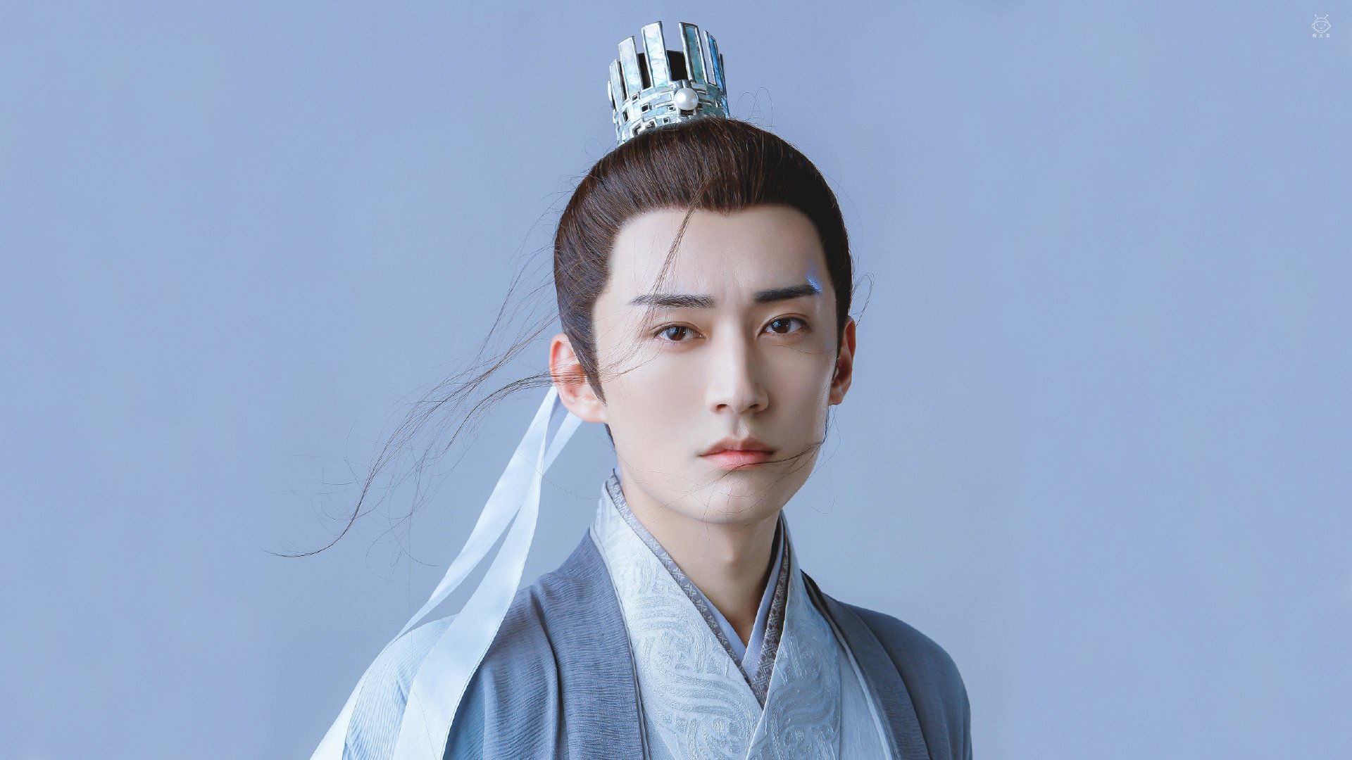 爱游戏体育官方网站-恩比德空中接力暴扣点燃七六人主场，恩比德空接爆扣雷霆万钧 连扣带罚确立最终胜局