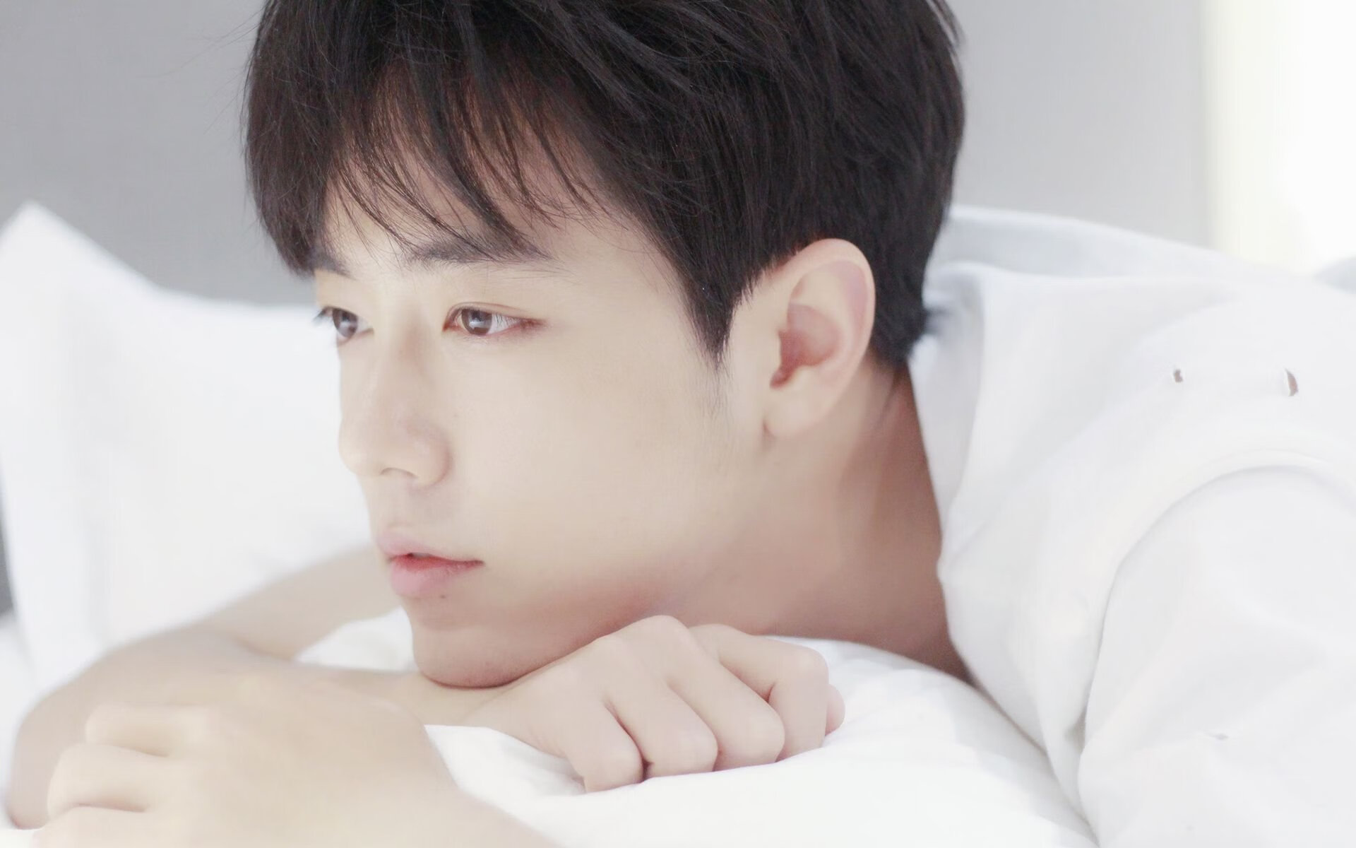 斯文施瓦茨800米发挥稳定,拳击施瓦茨